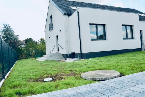 Prenájom bytu 3-izbový 52 m², Vranov, Středočeský kraj Prenájom bytu 3-izbový 52 m², Vranov, Středočeský kraj
