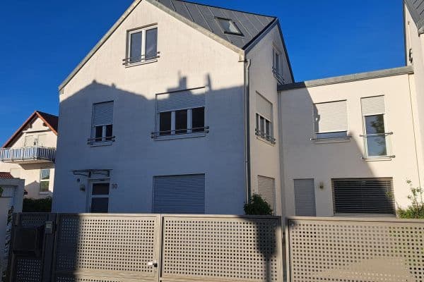 Predaj domu 205 m², pozemok 300 m², Am Dreispitz 30, Aschaffenburg Predaj domu 205 m², pozemok 300 m², Am Dreispitz 30, Aschaffenburg