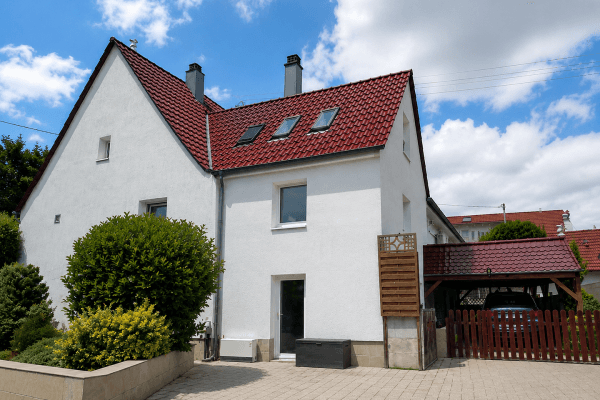 Predaj domu 404 m², pozemok 416 m², Tiefenbronn Predaj domu 404 m², pozemok 416 m², Tiefenbronn