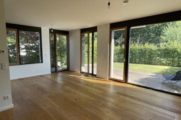 Prenájom bytu 2-izbový 70 m², Bestensee, Brandenbursko Prenájom bytu 2-izbový 70 m², Bestensee, Brandenbursko