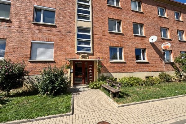 Predaj bytu 3-izbový 68 m², Zálešná II, Zlín, Zlínský kraj Predaj bytu 3-izbový 68 m², Zálešná II, Zlín, Zlínský kraj