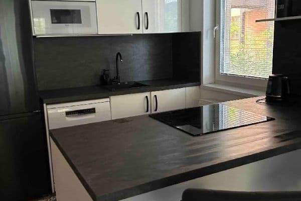 Predaj bytu 4-izbový 76 m², Špačková, Plzeň Predaj bytu 4-izbový 76 m², Špačková, Plzeň