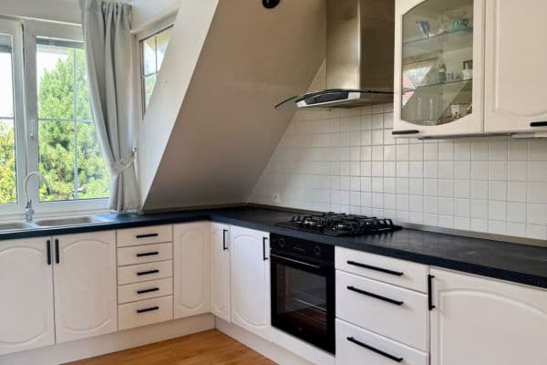Prenájom bytu 5-izbový 256 m², U Waltrovky, Praha Prenájom bytu 5-izbový 256 m², U Waltrovky, Praha