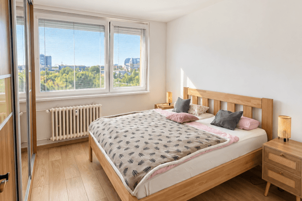 Prenájom bytu 3-izbový 64 m², Benkova, Praha, Praha Prenájom bytu 3-izbový 64 m², Benkova, Praha, Praha