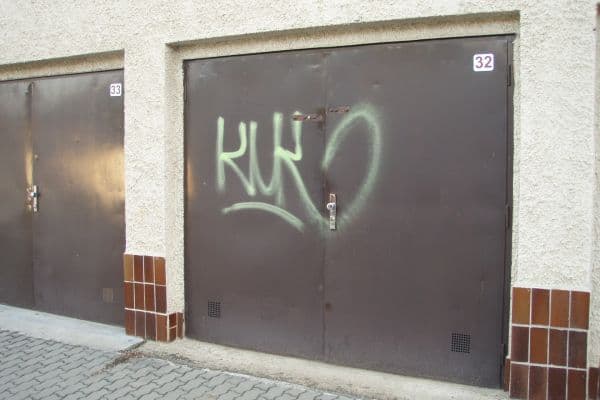 Prenájom garáže 18 m², Brno Prenájom garáže 18 m², Brno