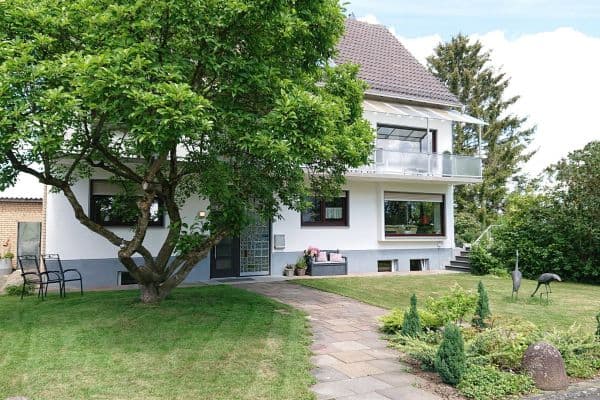 Prenájom bytu 4-izbový 105 m², Meisenweg 4, Neunkirchen11 Prenájom bytu 4-izbový 105 m², Meisenweg 4, Neunkirchen11