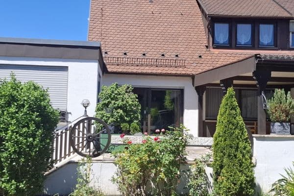 Predaj domu 140 m², pozemok 507 m², Nürnberg Predaj domu 140 m², pozemok 507 m², Nürnberg