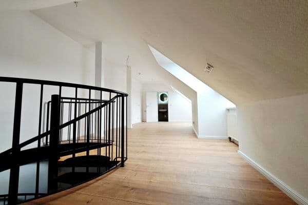 Predaj bytu 3-izbový 98 m², Schönbachstraße 88, Leipzig, Sasko Predaj bytu 3-izbový 98 m², Schönbachstraße 88, Leipzig, Sasko