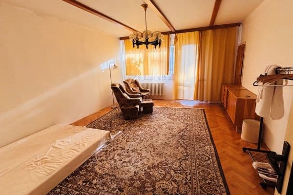 Prenájom bytu 3-izbový 60 m², Kolodějská, Praha Prenájom bytu 3-izbový 60 m², Kolodějská, Praha