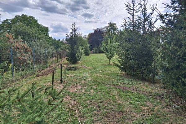 Prenájom pozemku 1.300 m², SO POÚ Roztoky Prenájom pozemku 1.300 m², SO POÚ Roztoky