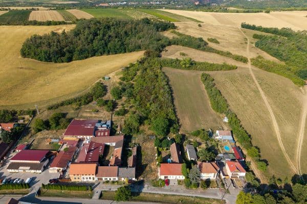Predaj pozemku 3.400 m², SO POÚ Ivančice Predaj pozemku 3.400 m², SO POÚ Ivančice