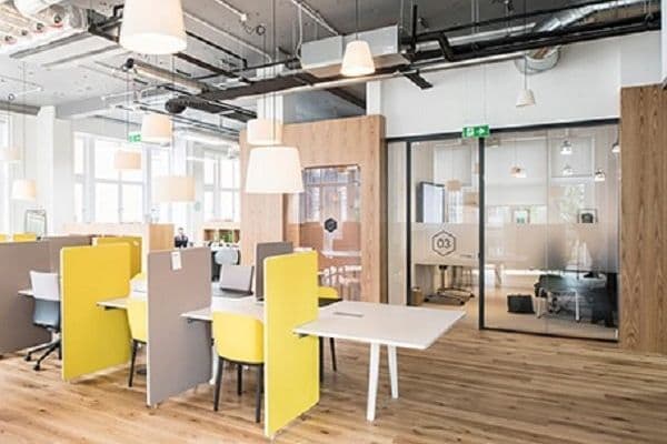 Prenájom kancelárie 8 m², Plzeňská, Praha Prenájom kancelárie 8 m², Plzeňská, Praha