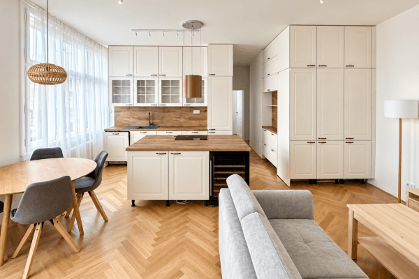 Prenájom bytu 2-izbový 62 m², Na Ovčinách, Praha Prenájom bytu 2-izbový 62 m², Na Ovčinách, Praha