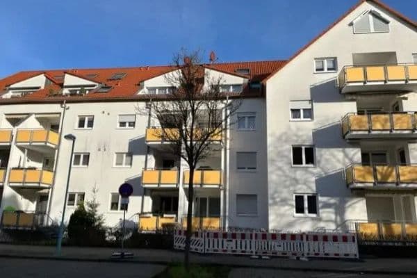 Prenájom bytu 3-izbový 77 m², Mannheim Prenájom bytu 3-izbový 77 m², Mannheim