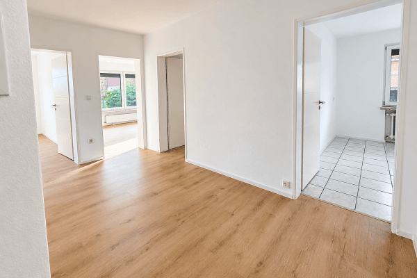 Prenájom bytu 4-izbový 107 m², Leftjestraße 13, Springe, Dolné Sasko Prenájom bytu 4-izbový 107 m², Leftjestraße 13, Springe, Dolné Sasko