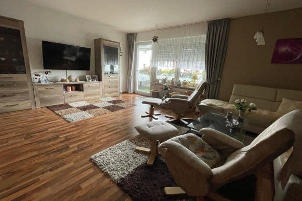 Prenájom bytu 3-izbový 95 m², Ziegeleiplatz 1, Osnabrück Prenájom bytu 3-izbový 95 m², Ziegeleiplatz 1, Osnabrück
