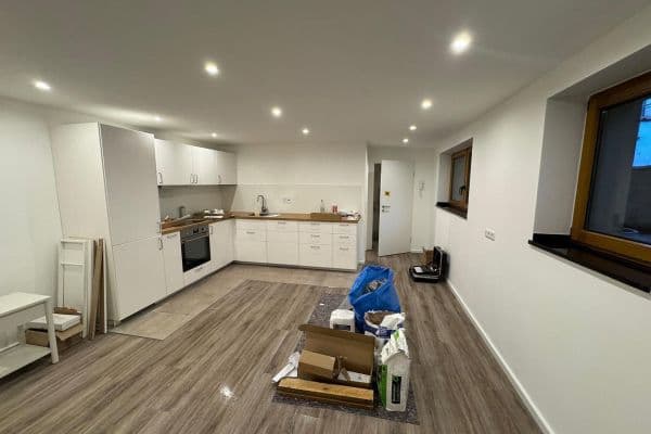 Prenájom bytu 2-izbový 58 m², Kirchstraße 5, Köln Prenájom bytu 2-izbový 58 m², Kirchstraße 5, Köln