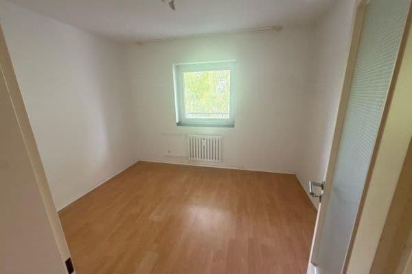 Prenájom bytu 3-izbový 65 m², Wiener Str. 10-30, Marl Prenájom bytu 3-izbový 65 m², Wiener Str. 10-30, Marl