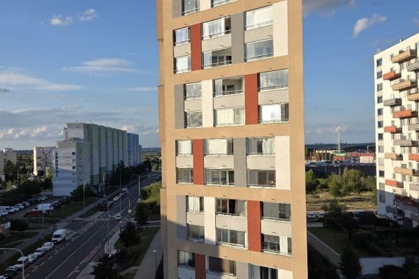 Prenájom bytu 1-izbový 30 m², Hornoměcholupská, Praha Prenájom bytu 1-izbový 30 m², Hornoměcholupská, Praha