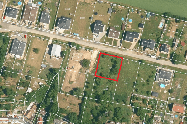 Predaj pozemku 812 m², Predaj pozemku 812 m²,