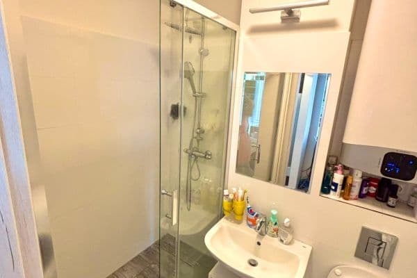 Prenájom bytu 1-izbový 34 m², Komenského, Šternberk Prenájom bytu 1-izbový 34 m², Komenského, Šternberk