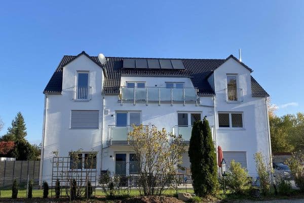 Prenájom bytu 3-izbový 72 m², Ingolstadt, Bavorsko Prenájom bytu 3-izbový 72 m², Ingolstadt, Bavorsko