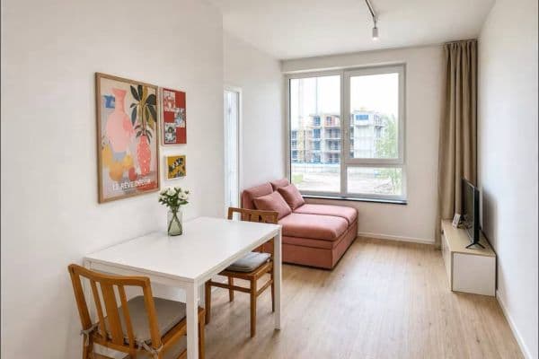 Prenájom bytu 2-izbový 39 m², U Komína, Praha Prenájom bytu 2-izbový 39 m², U Komína, Praha