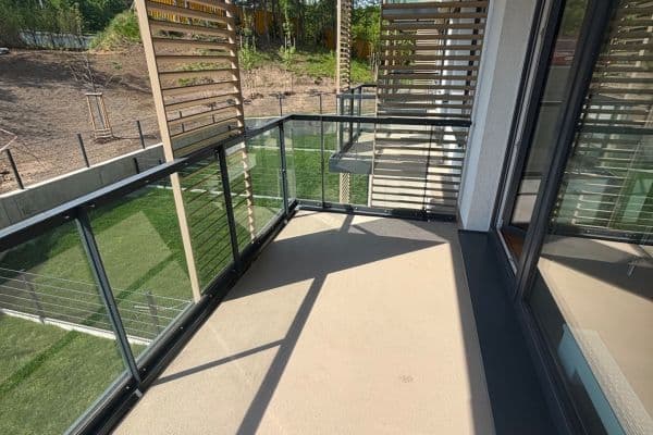 Prenájom bytu 3-izbový 72 m², Kárníkova, Praha Prenájom bytu 3-izbový 72 m², Kárníkova, Praha
