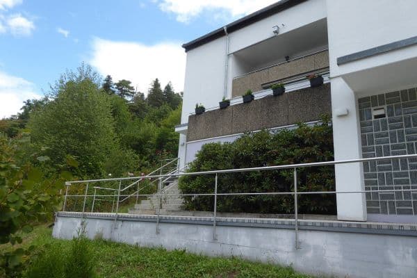 Predaj bytu 3-izbový 91 m², Alte Straße 24, Höfen Predaj bytu 3-izbový 91 m², Alte Straße 24, Höfen