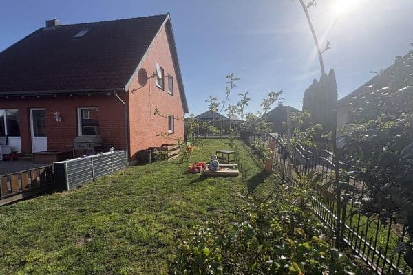 Predaj domu 129 m², pozemok 400 m², Zollweg, Ziethen Predaj domu 129 m², pozemok 400 m², Zollweg, Ziethen