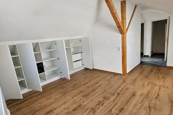 Prenájom bytu 1-izbový 28 m², Gerstetten Prenájom bytu 1-izbový 28 m², Gerstetten
