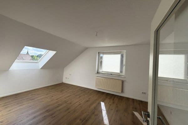 Prenájom bytu 3-izbový 60 m², Horstmar Prenájom bytu 3-izbový 60 m², Horstmar