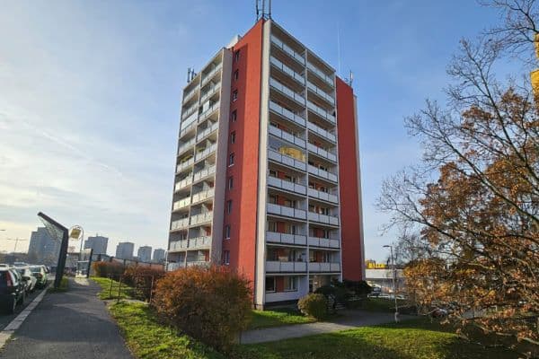 Prenájom bytu 3-izbový 75 m², Čs. armády, Kladno, Středočeský kraj Prenájom bytu 3-izbový 75 m², Čs. armády, Kladno, Středočeský kraj