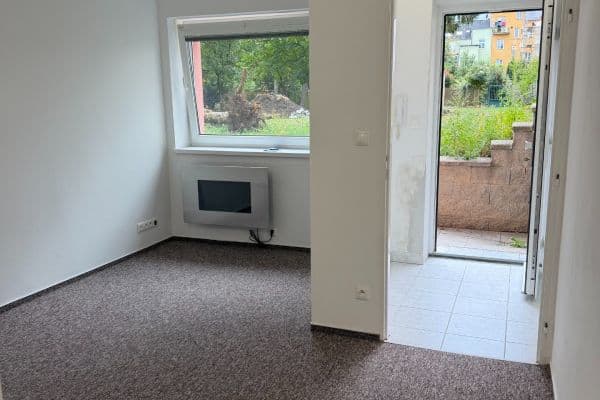Predaj bytu 1-izbový 27 m², náměstí Slezského odboje, Opava, Moravskoslezský kraj Predaj bytu 1-izbový 27 m², náměstí Slezského odboje, Opava, Moravskoslezský kraj