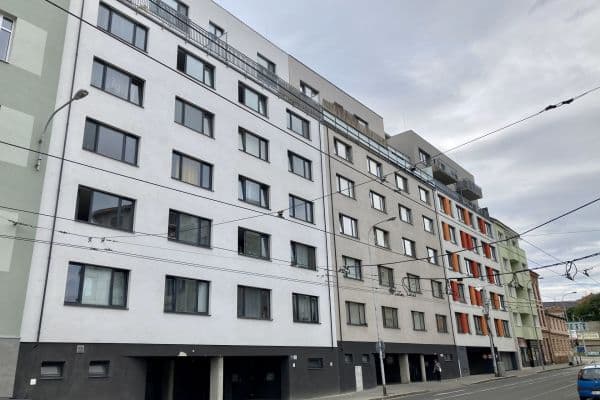 Prenájom garáže 16 m², Vranovská, Brno Prenájom garáže 16 m², Vranovská, Brno