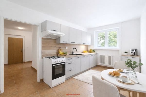 Prenájom bytu 2-izbový 55 m², Zakladatelská, Karviná-Nové Město Prenájom bytu 2-izbový 55 m², Zakladatelská, Karviná-Nové Město