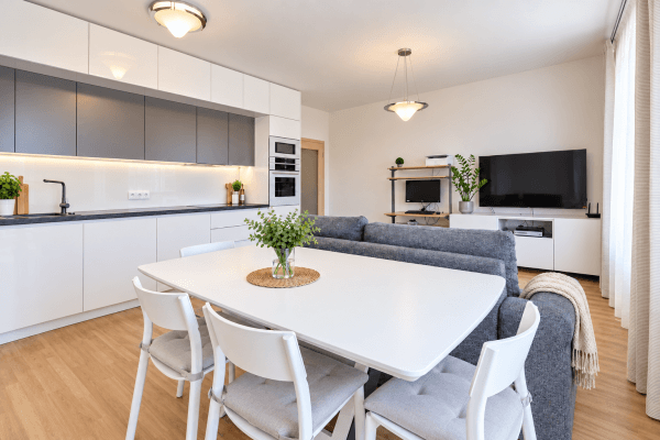 Predaj bytu 3-izbový 71 m², K Netlukám, Praha Predaj bytu 3-izbový 71 m², K Netlukám, Praha