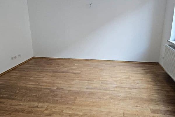 Prenájom bytu 2-izbový 70 m², Gelsenkirchen Prenájom bytu 2-izbový 70 m², Gelsenkirchen