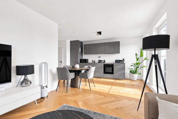 Predaj bytu 2-izbový 80 m², Köln, Severné Porýnie - Westfálsko Predaj bytu 2-izbový 80 m², Köln, Severné Porýnie - Westfálsko