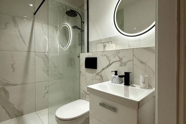 Prenájom bytu 1-izbový 33 m², Frankfurt am Main, Hesensko Prenájom bytu 1-izbový 33 m², Frankfurt am Main, Hesensko
