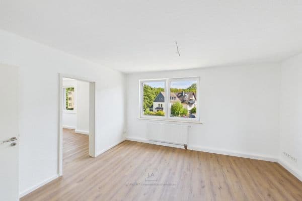 Prenájom bytu 2-izbový 69 m², Richrather Straße 32, Hilden Prenájom bytu 2-izbový 69 m², Richrather Straße 32, Hilden