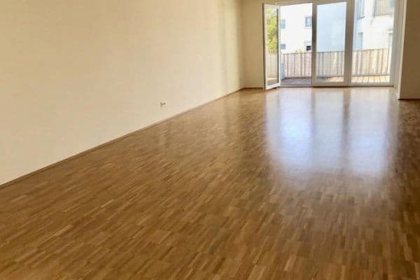 Prenájom bytu 3-izbový 94 m², Mainz, Porýnie-Falcko Prenájom bytu 3-izbový 94 m², Mainz, Porýnie-Falcko