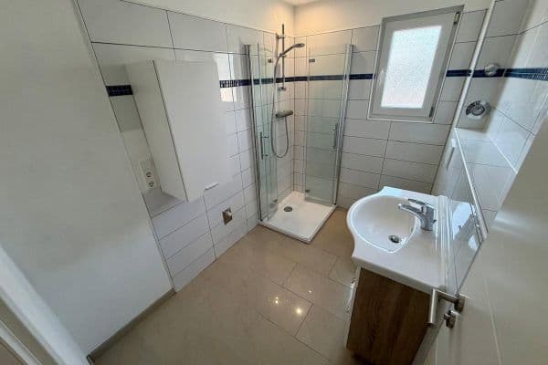 Prenájom bytu 2-izbový 60 m², Eppelheim Prenájom bytu 2-izbový 60 m², Eppelheim