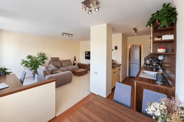 Predaj bytu 3-izbový 70 m², Vratislavská, Praha Predaj bytu 3-izbový 70 m², Vratislavská, Praha