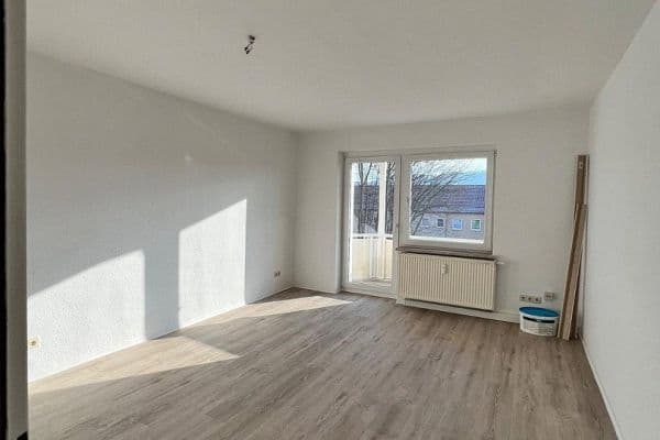 Prenájom bytu 3-izbový 61 m², Schützenhofstraße, Jena Prenájom bytu 3-izbový 61 m², Schützenhofstraße, Jena