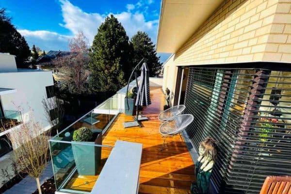 Prenájom bytu 2-izbový 75 m², Am Jagdweg 15, München, Bavorsko Prenájom bytu 2-izbový 75 m², Am Jagdweg 15, München, Bavorsko