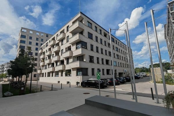Prenájom bytu 4-izbový 115 m², Johanna-Dachs-Str. 34, Regensburg, Bavorsko Prenájom bytu 4-izbový 115 m², Johanna-Dachs-Str. 34, Regensburg, Bavorsko