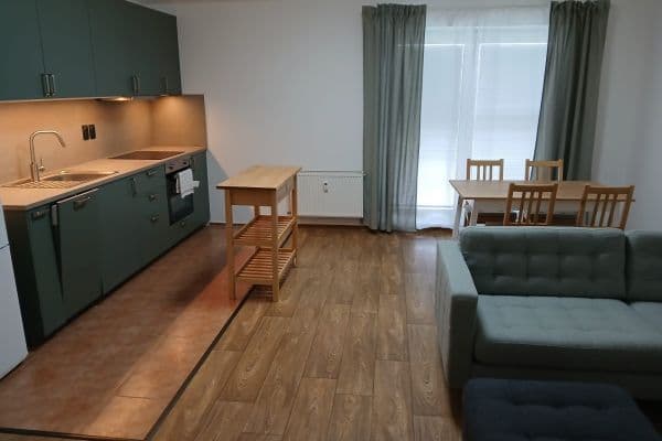 Prenájom bytu 2-izbový 50 m², Riegrova, SO POÚ Černošice Prenájom bytu 2-izbový 50 m², Riegrova, SO POÚ Černošice