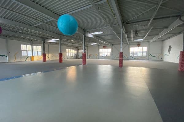 Prenájom nebytového priestoru 1.400 m², Groß-Bieberau Prenájom nebytového priestoru 1.400 m², Groß-Bieberau