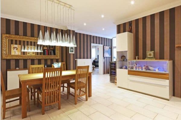 Predaj bytu 5-izbový 153 m², Stuttgart, Bádensko-Wurttembersko Predaj bytu 5-izbový 153 m², Stuttgart, Bádensko-Wurttembersko